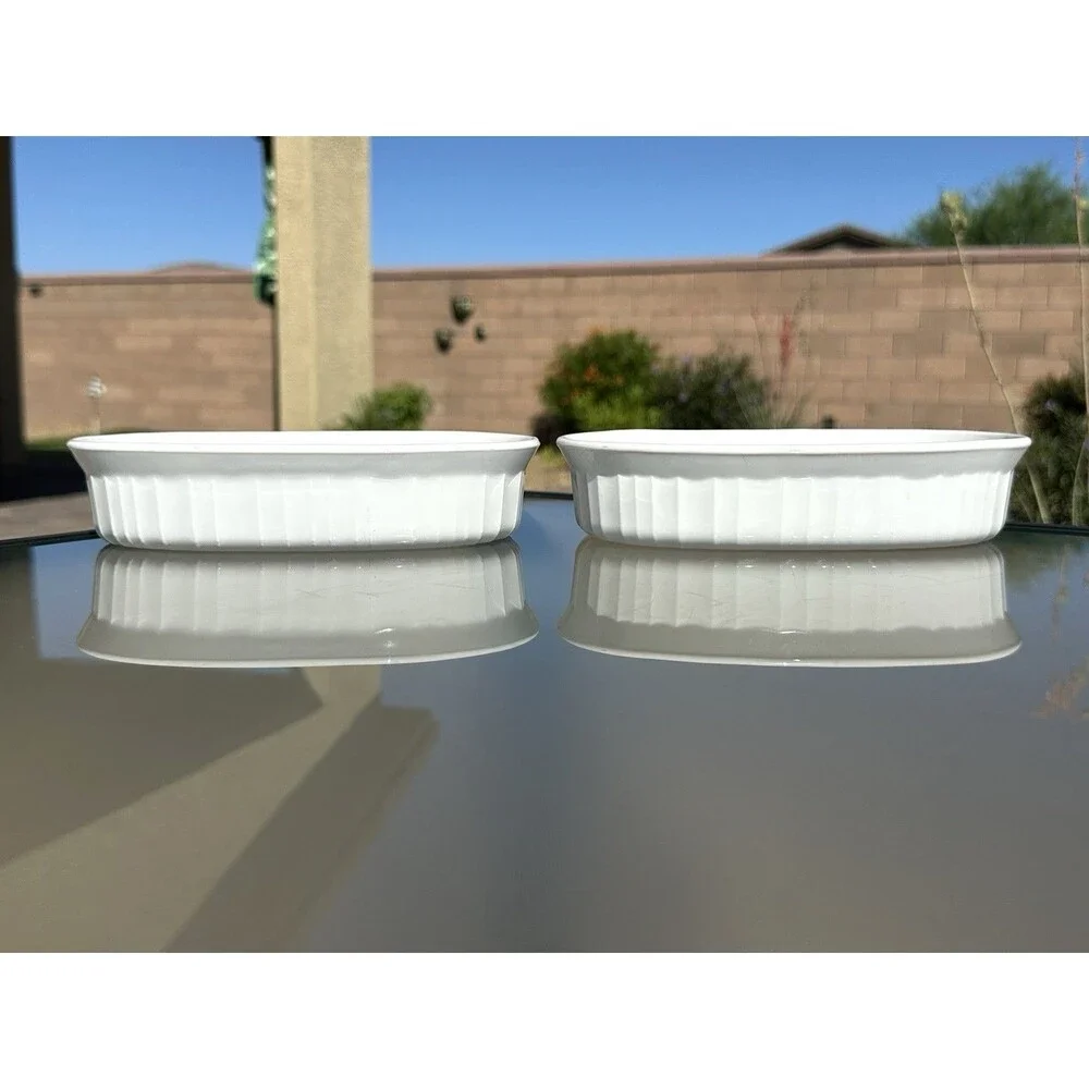 2 Corning Ware French White Oval Individual Casseroles F - 15 - B  475 ML  7 3/8
